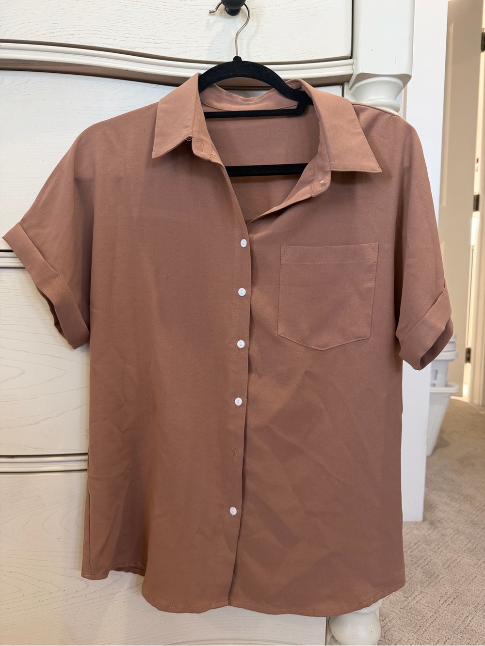 Amazon Short-Sleeve Button-Down Shirt in Clay Brown